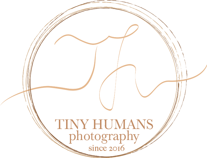 Tiny Humans Logo