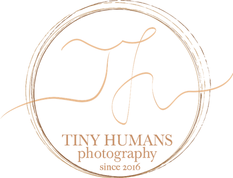 Tiny Humans Logo